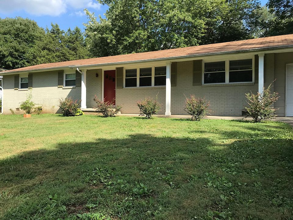1st image of 11056 Farr Dr