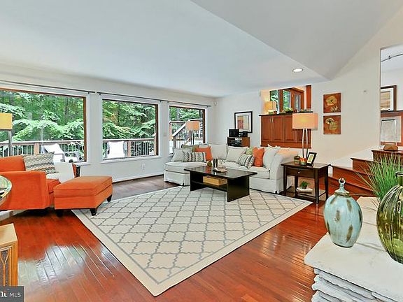 4th image of 11543 Lilting Ln