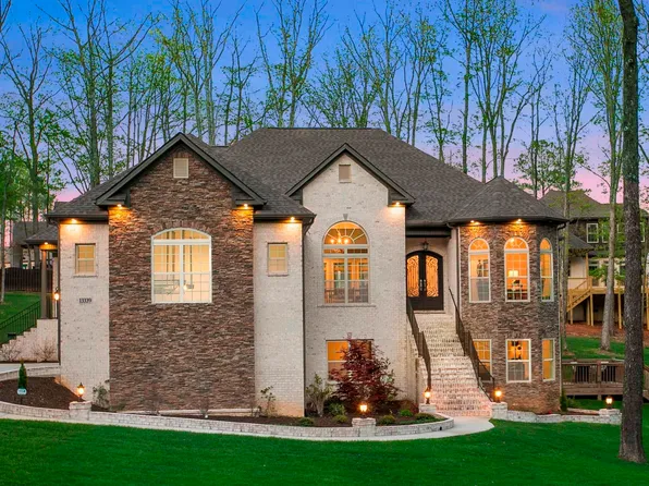 13339 South Village Square Rd, Huntsville, AL 35803