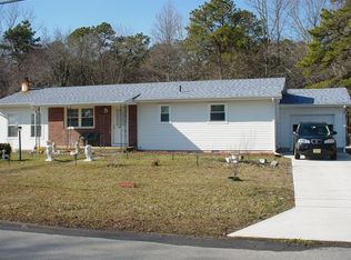 225 Birch Rd, Tuckerton, NJ 08087