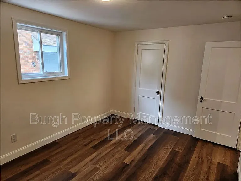 331 Redwood St — Photo 12