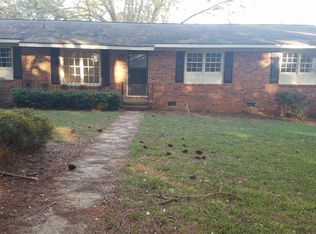 1806 Forest Glen Dr, Albany, GA 31707