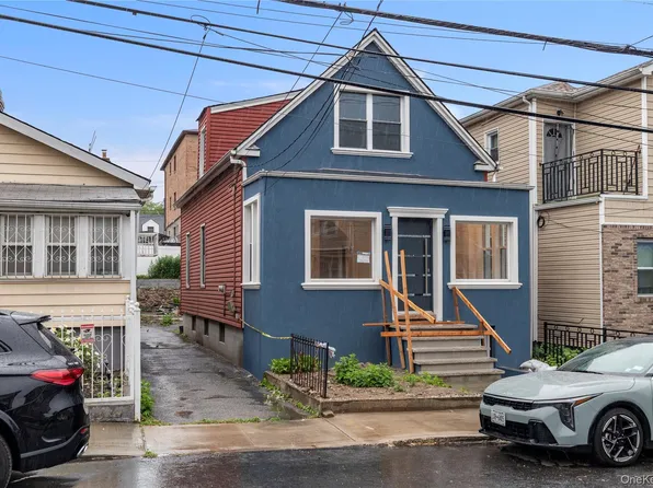 3406 Ely Avenue, Bronx, NY 10469