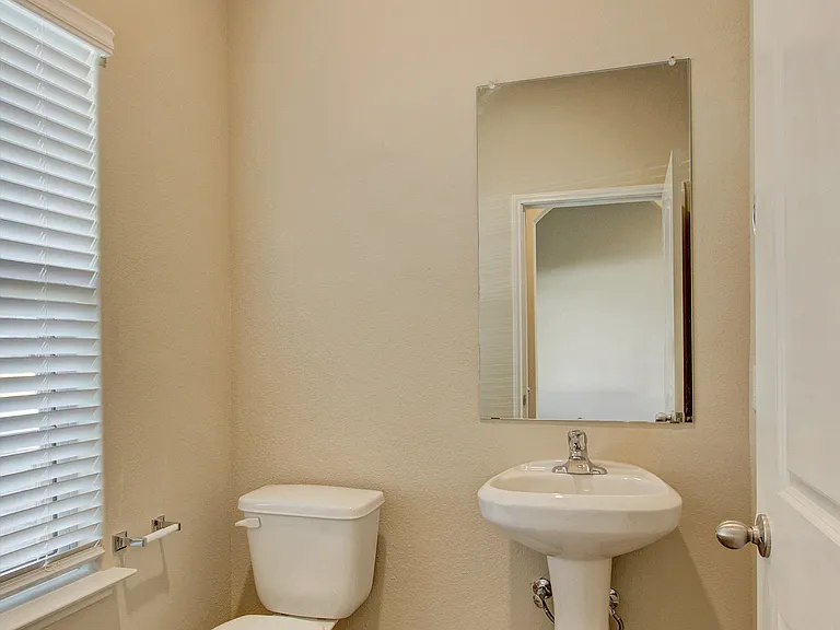 16112 Turtuga Dr — Photo 25
