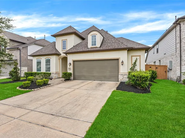 15811 Sunlit Falls Dr, Humble, TX 77346