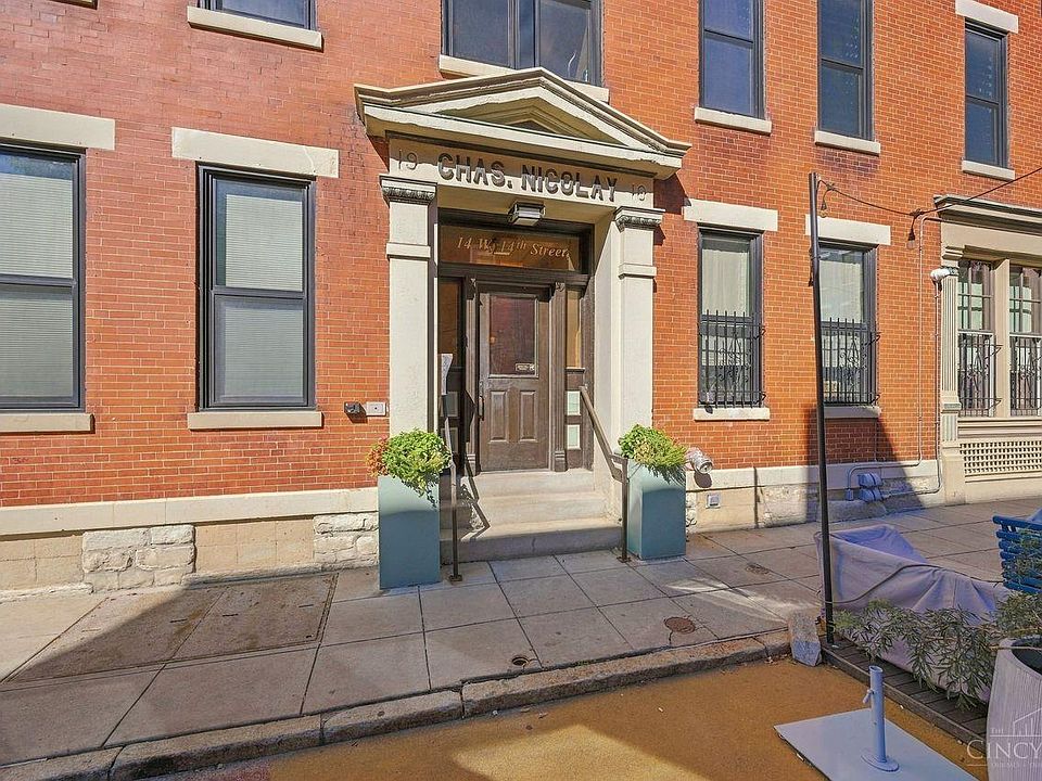 1st image of 14 W 14th St #201