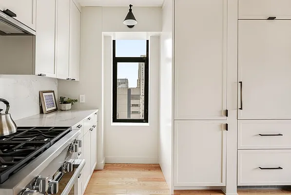 Sold by Compass | media 5