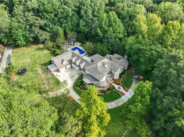 7303 Hepatica Ln, Summerfield, NC 27358