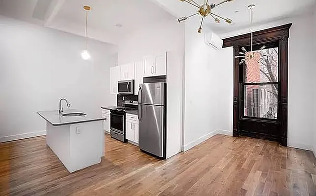 Rented by Bohemia Realty Group | media 9