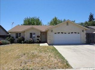 12120 Washington Rd, Waterford, CA 95386