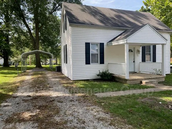 821 Edward St, Saint Libory, IL 62282