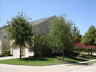 1st image of 617 Park Place Dr