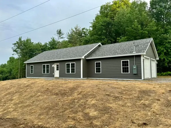 19 Susan Drive Drive, Sabattus, ME 04280