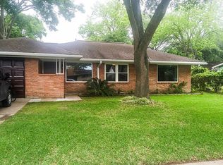 6120 Birdwood Rd, Houston, TX 77074