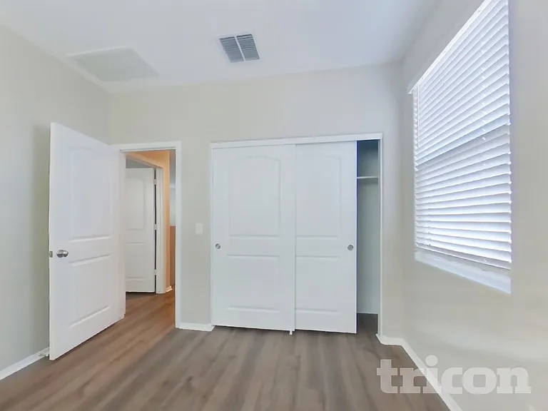 19170 N Toledo Ave — Photo 11