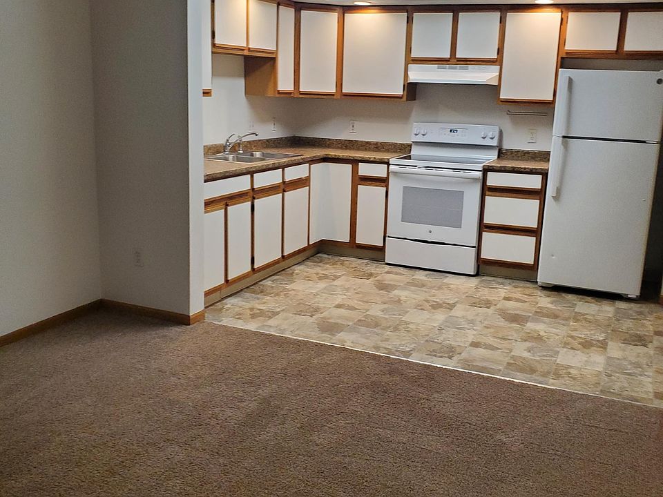 1st image of 75 Wall St #5