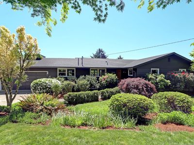 3732 SW Dosch Ct, Portland, OR, 97221