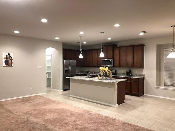 5th image of 1708 Meadowleaf Ln