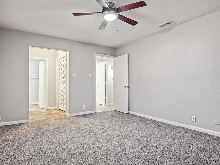 Forest Ridge Apartments — Photo 41