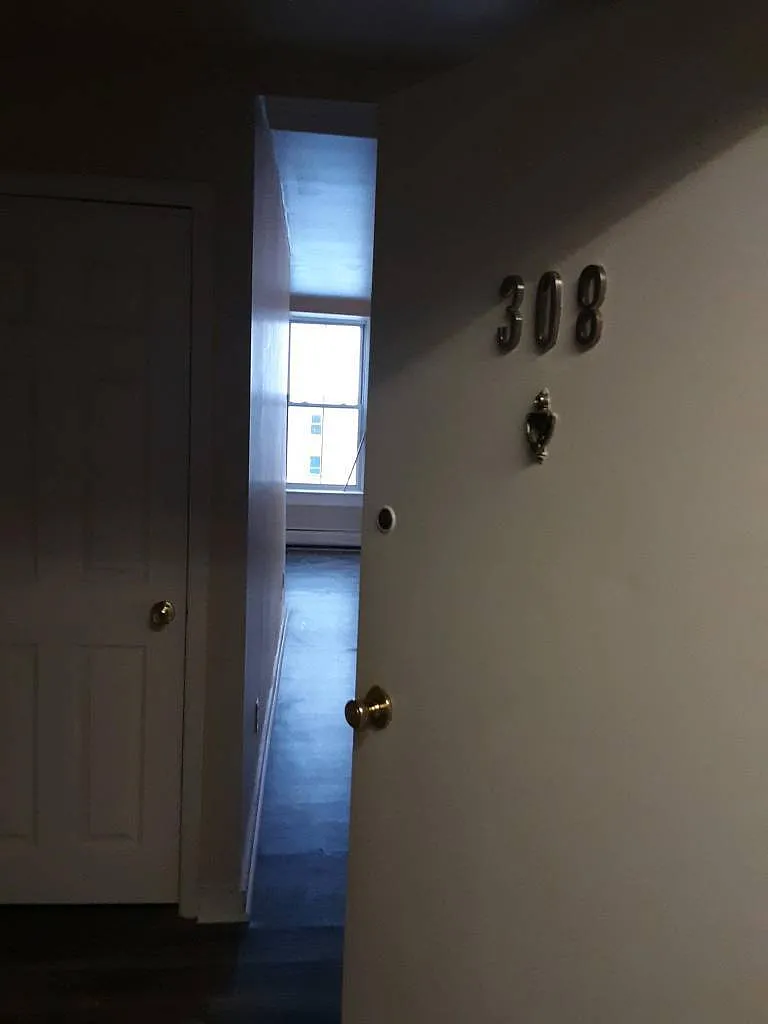 Cleveland House — Photo 1
