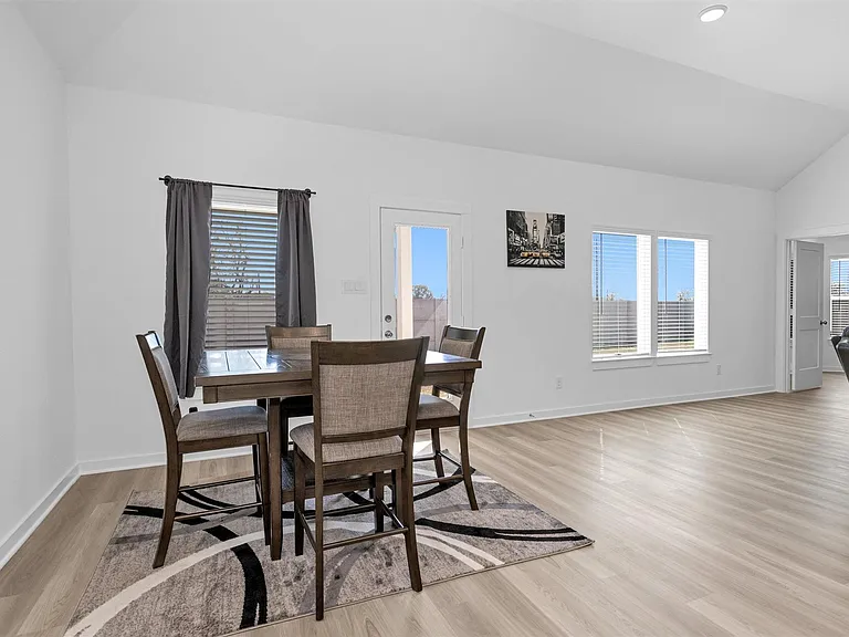 2127 Heather Ridge Way — Photo 15