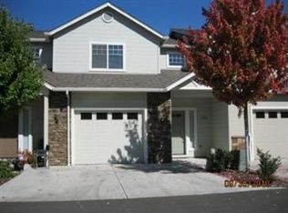 1204 Yorktown Ln, Medford, OR 97501
