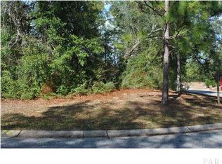 2727 Ashbury Ln, Cantonment, FL 32533