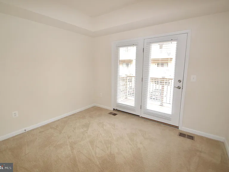20508 Milbridge Ter — Photo 26