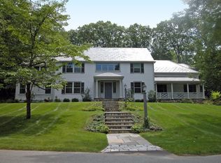 16 Glen Brook Rd, Wellesley, MA 02481