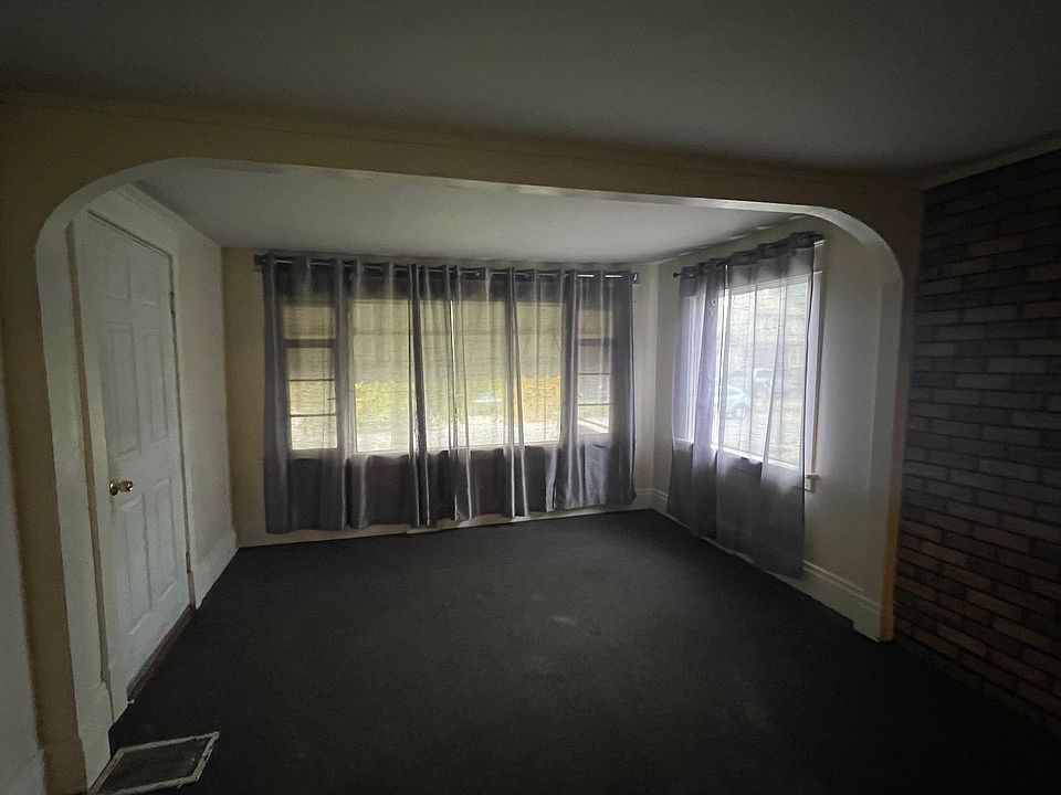 1st image of 342 Dartmouth Ave #1
