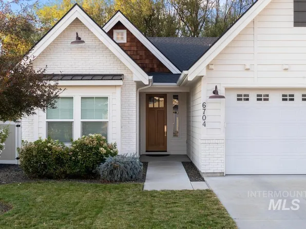 6704 W Hammermill Dr, Boise, ID 83714