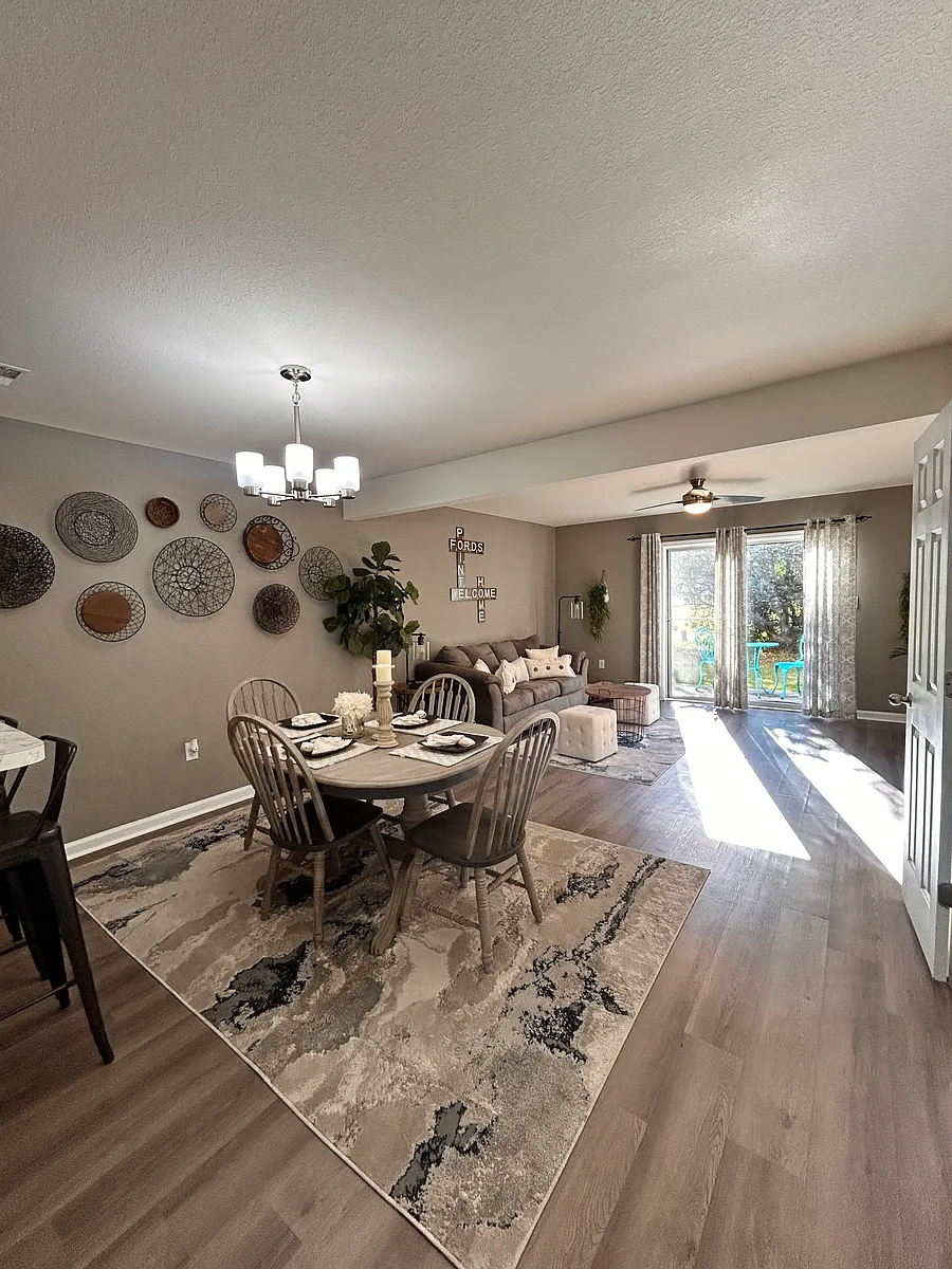 Building Photo - 1107 Fords Pointe Cir #1107
