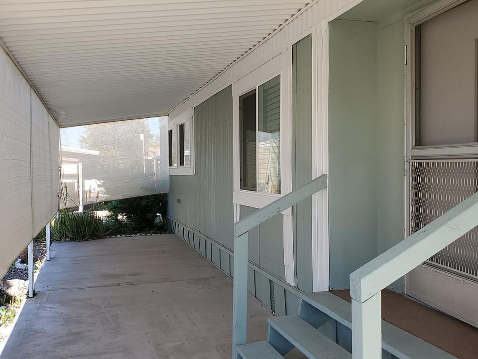 Covered outside living area