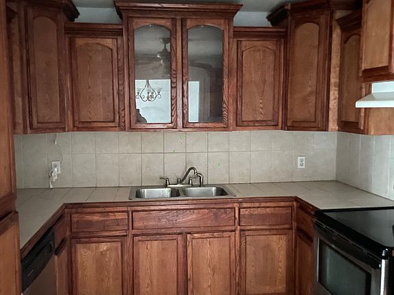5th image of 1504 Harvard Ave