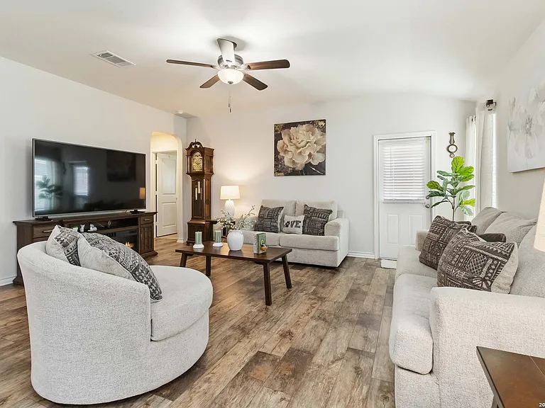 6638 Hoffman Pln — Photo 15