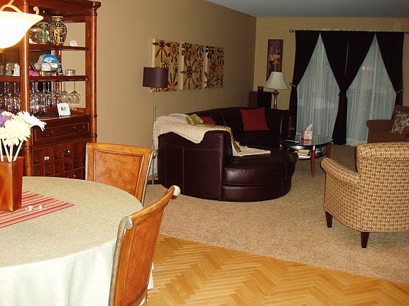 2nd image of 3706 Mark Twain Way