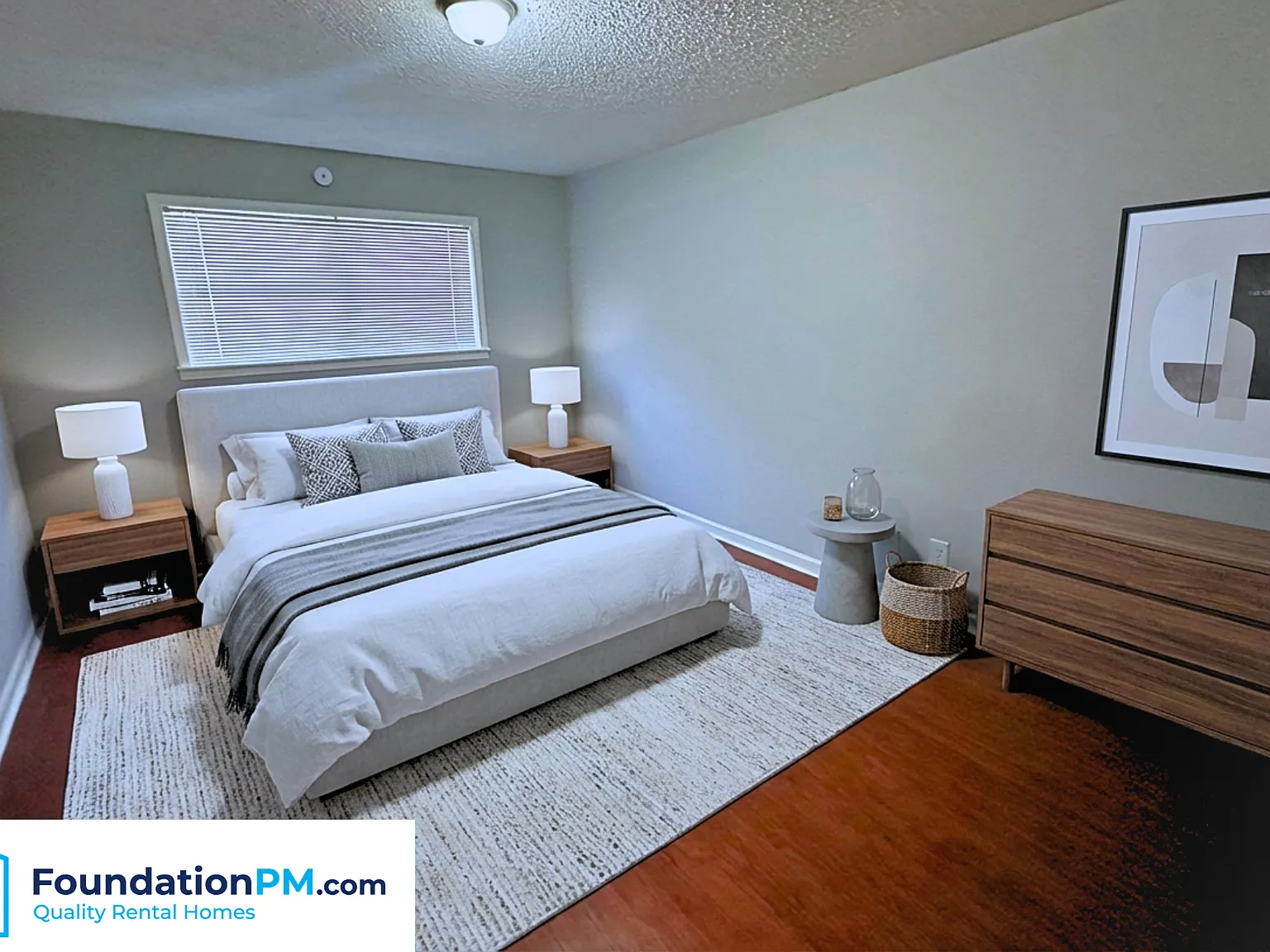 34 North Idlewild Street - 3 — Photo 4