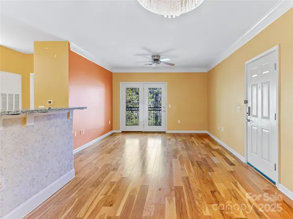 436 Appeldoorn Cir, Asheville, NC 28803