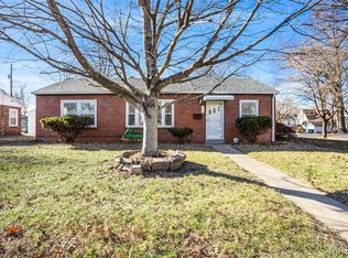 1403 Madison Ave, Edwardsville, IL 62025