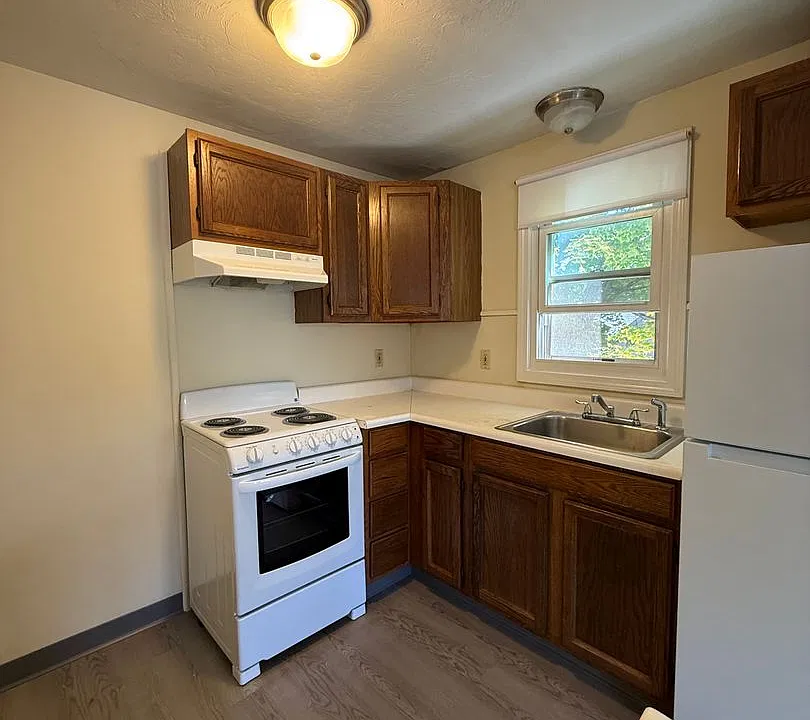 15 Blossom St #9A