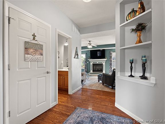 5th image of 3817 Laurens Circle