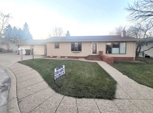524 W 7th St, Miller, SD 57362