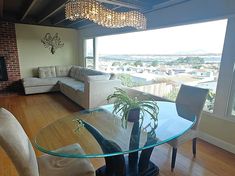 35 Avalon Dr — Photo 12