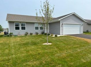 2974 Huntington Dr, Belvidere, IL 61008
