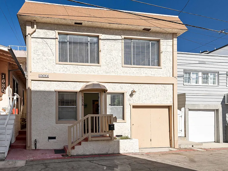 1634 Bayview Dr #A — Photo 17