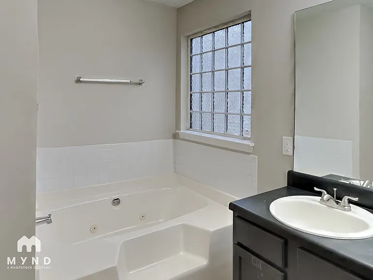 2772 Live Oak Trl — Photo 18