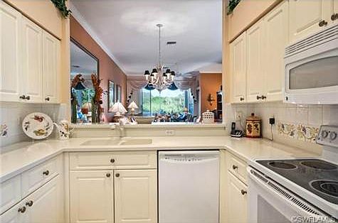 5th image of 26060 Clarkston Dr