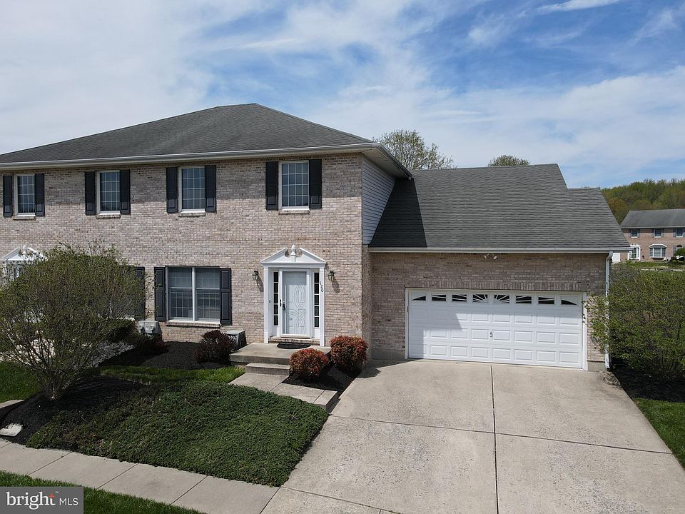 1st image of 120 Mandalay Dr
