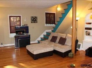 3553 Arbor St, Omaha, NE 68105