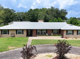 3022 S Circle Dr, Inverness, FL 34450